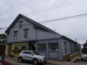 Photograph 2 of 253 St. George Street