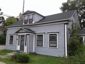 Photograph 2 of 390 St. George Street