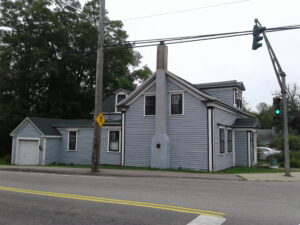 Photograph 3 of 390 St. George Street