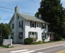 Photograph 4 of 454 St. George Street