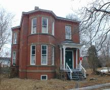 Photograph 3 of 780 St. George Street