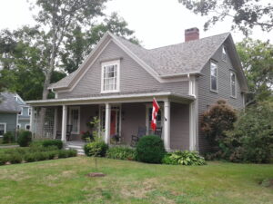 Photograph 2 of 808 St. George Street